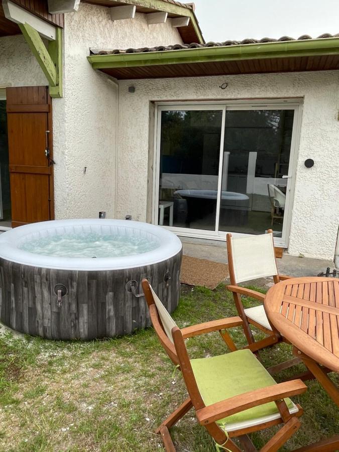 Villa Au Calme Avec Piscine, Grand Jardin Et Studio Independant Andernos-les-Bains Eksteriør bilde